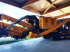 Fabo Fabo FTI-110s Tracked Impact Crusher with Vibrating Screen